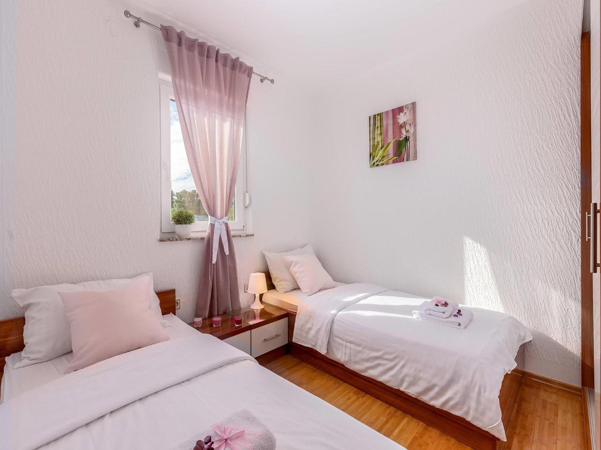 Luxurious Apartments In Kvarner Close To Sea *